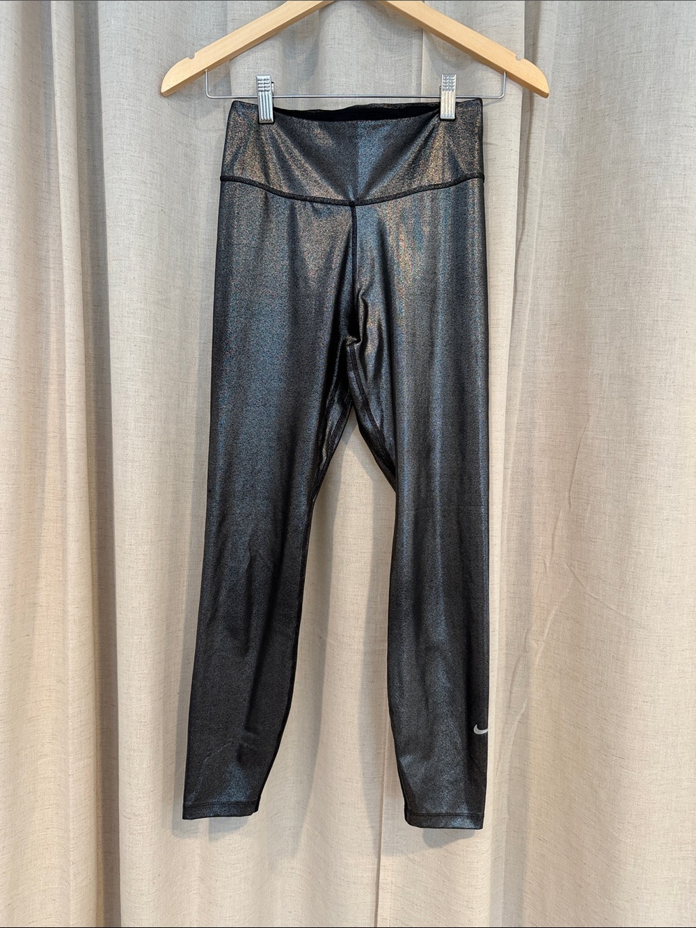 Nike Black Dri-Fit Sparkle Shimmer Leggings 3/4 Small